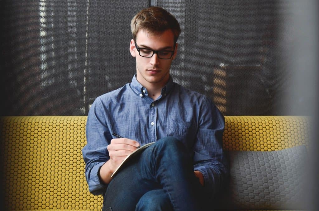 Embauche des jeunes :  où en est-on dans les PME ?